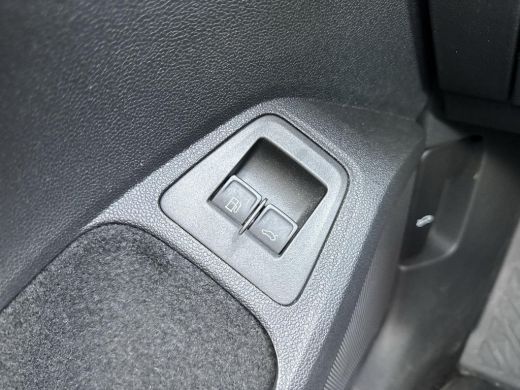 Volkswagen Tiguan 1.4 TSI eHybrid Elegance 180 kw Trekhaak | Leder | PHEV | NAVI | A Camera | ActivLease financial lease