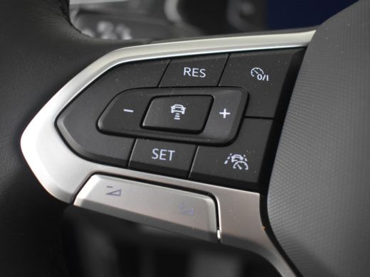 Volkswagen Tiguan 1.4 TSI eHybrid R-Line Business+ 245pk | Glazen Panoramadak | Trekhaak uitklapbaar | Massage stoe... ActivLease financial lease