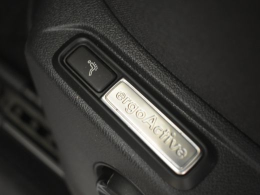 Volkswagen Tiguan 1.4 TSI eHybrid R-Line Business+ 245pk | Glazen Panoramadak | Trekhaak uitklapbaar | Massage stoe... ActivLease financial lease