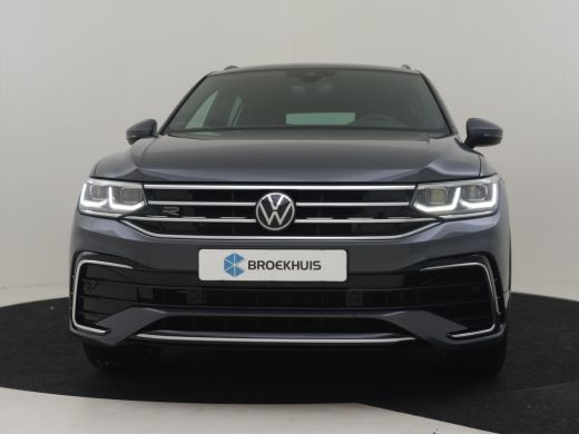 Volkswagen Tiguan 1.4 TSI eHybrid R-Line Business+ 245pk | Trekhaak | Dodehoekdetectie | Matrix koplampen | Navigat... ActivLease financial lease