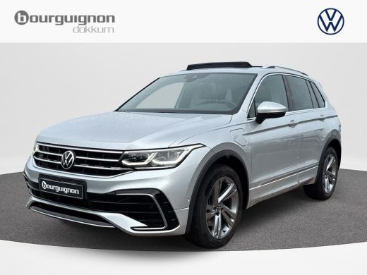 Volkswagen Tiguan 1.4 TSI eHybrid R-Line Business+ | Trekhaak | Pano Dak | IQ. Light | Volkswagen Tiguan 1.4 TSI eHybrid R-Line Business+ | Trekhaak | Pano Dak | IQ. Light |