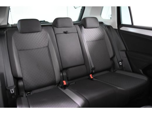 Volkswagen Tiguan 1.5 TSI ACT Comfortline *1ste Eigenaar*Navigatie*DAB*Keyless* ActivLease financial lease