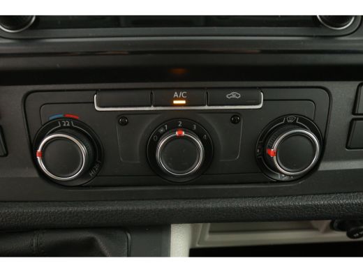 Volkswagen Transporter 2.0 TDI L1H1 | 150PK | Airco | Cruise | Parkeersens | Trekh. | 18"LMV ActivLease financial lease