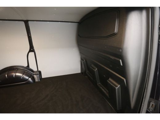 Volkswagen Transporter 2.0 TDI L1H1 | 150PK | Airco | Cruise | Parkeersens | Trekh. | 18"LMV ActivLease financial lease