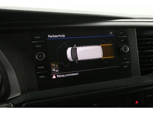 Volkswagen Transporter 2.0 TDI L2H1 150PK DSG Automaat Airco Carplay Cruise Navi PDC 16''LMV Trekhaak ActivLease financial lease