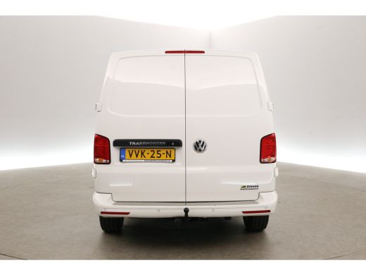 Volkswagen Transporter 2.0 TDI L2H1 150PK DSG Automaat Airco Carplay Cruise Navi PDC 16''LMV Trekhaak ActivLease financial lease