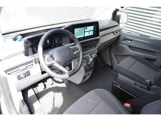 Volkswagen Transporter 2.0 TDI L1H1 28 Style 150 pk, Navigatie, Climatronic, PDV V + A, Achteruitrijcamera ActivLease financial lease