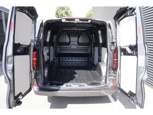 Volkswagen Transporter 2.0 TDI L1H1 28 Style 150 pk, Navigatie, Climatronic, PDV V + A, Achteruitrijcamera ActivLease financial lease