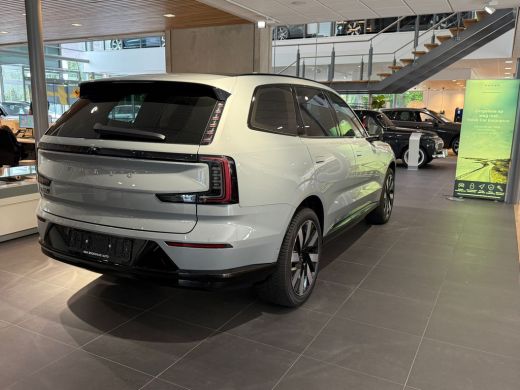 Volvo  EX90 Ultra Twin Motor Geventileerd Charcoal Interieur- Extra Getint Glas- All-season banden- Climate P... ActivLease financial lease