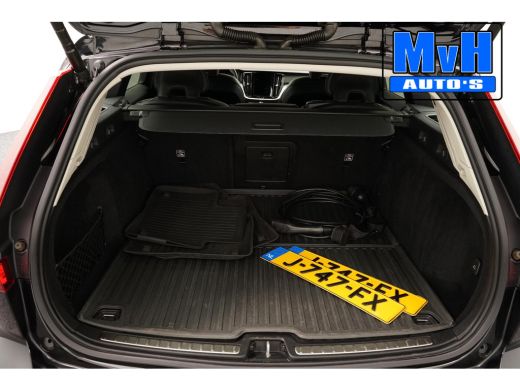 Volvo  V60 2.0 T6 Recharge AWD Business Pro 340PK|LEER|CAMERA ActivLease financial lease