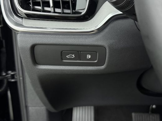 Volvo  V60 T6 Essential Moritz Leder- Driver Assist- Climate Pack- Park Assist ActivLease financial lease