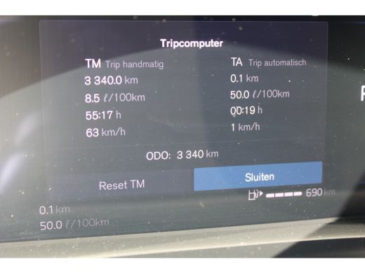 Volvo  XC40 B4 Plus Dark | Stoel + Stuurwielverwarming | Trekhaak | Adaptieve cruise control | BLIS | ActivLease financial lease