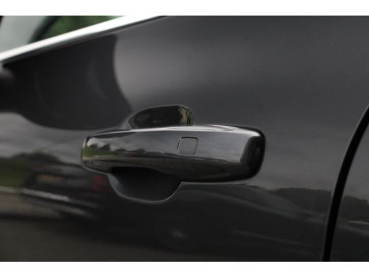 Volvo  XC60 2.0 B4 Momentum Business | Diesel | BTW-auto | Standkachel | Adaptive Cruise | Leder | Camera | S... ActivLease financial lease