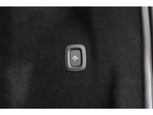 Volvo  XC60 2.0 B4 Momentum Business | Diesel | BTW-auto | Standkachel | Adaptive Cruise | Leder | Camera | S... ActivLease financial lease