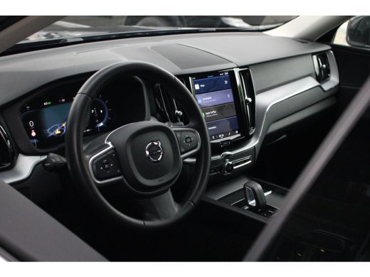 Volvo  XC60 2.0 B4 Momentum Business | Diesel | BTW-auto | Standkachel | Adaptive Cruise | Leder | Camera | S... ActivLease financial lease