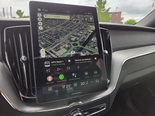 Volvo  XC60 2.0 T6 Plug-in hybrid AWD Ultra Black Edition | Nieuw Model! | B&W | Luchtvering | Panoramadak | ActivLease financial lease