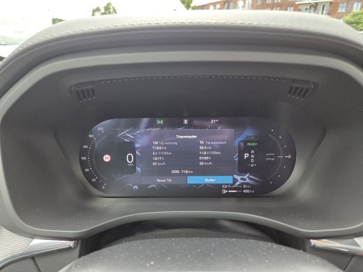 Volvo  XC60 2.0 T6 Plug-in hybrid AWD Ultra Black Edition | Nieuw Model! | B&W | Luchtvering | Pano | ActivLease financial lease
