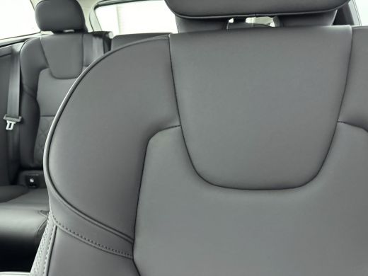 Volvo  XC60 T6 Essential Park Assist- Driver Assist- Climate Pack ActivLease financial lease