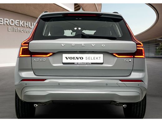 Volvo  XC60 T6 Essential Park Assist- Driver Assist- Climate Pack ActivLease financial lease
