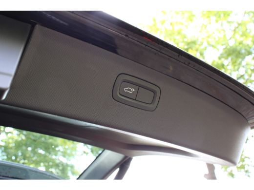 Volvo  XC90 2.0 T8 Twin Engine AWD | NL-AUTO! | 1 EIGENAAR! | LUCHTVERING | EL. TREKHAAK 2400KG | PANODAK | L... ActivLease financial lease