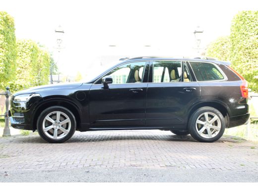 Volvo  XC90 2.0 T8 Twin Engine AWD | NL-AUTO! | 1 EIGENAAR! | LUCHTVERING | EL. TREKHAAK 2400KG | PANODAK | L... ActivLease financial lease