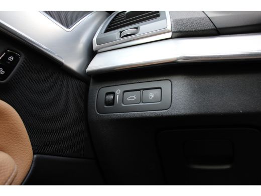 Volvo  XC90 2.0 T8 Twin Engine AWD | NL-AUTO! | 1 EIGENAAR! | LUCHTVERING | EL. TREKHAAK 2400KG | PANODAK | L... ActivLease financial lease