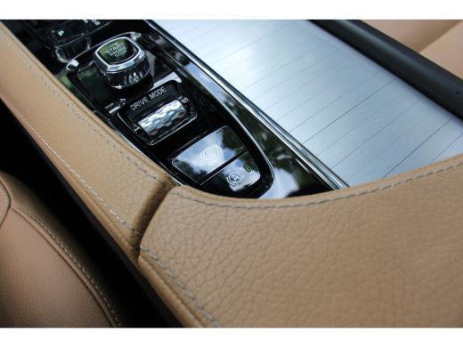 Volvo  XC90 2.0 T8 Twin Engine AWD | NL-AUTO! | 1 EIGENAAR! | LUCHTVERING | EL. TREKHAAK 2400KG | PANODAK | L... ActivLease financial lease