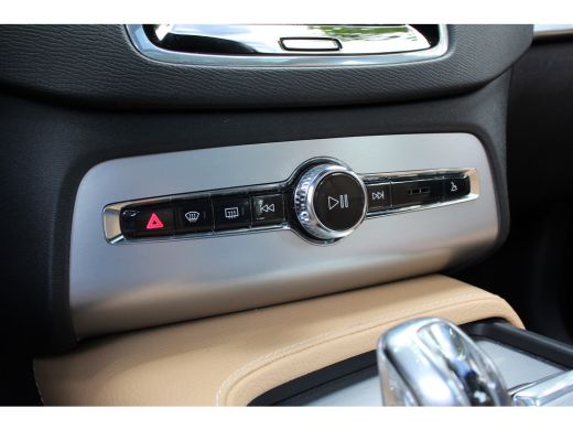 Volvo  XC90 2.0 T8 Twin Engine AWD | NL-AUTO! | 1 EIGENAAR! | LUCHTVERING | EL. TREKHAAK 2400KG | PANODAK | L... ActivLease financial lease