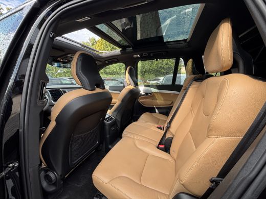 Volvo  XC90 2.0 T8 Twin Engine AWD | NL-AUTO! | 1 EIGENAAR! | LUCHTVERING | EL. TREKHAAK 2400KG | PANODAK | L... ActivLease financial lease