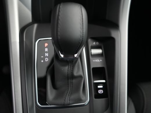 Alfa Romeo Tonale 1.3T PHEV Sprint | Achterbank met armsteun en skiluik | Achteruitrijcamera | Airco (automatisch) ActivLease financial lease