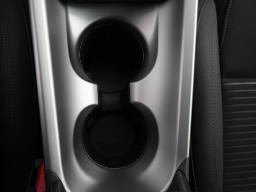 Alfa Romeo Tonale 1.3T PHEV Sprint | Achterbank met armsteun en skiluik | Achteruitrijcamera | Airco (automatisch) ActivLease financial lease