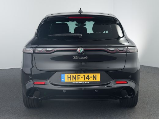 Alfa Romeo Tonale 1.3T PHEV Sprint | Achterbank met armsteun en skiluik | Achteruitrijcamera | Airco (automatisch) ActivLease financial lease
