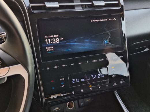 Hyundai Tucson 1.6 T-GDI PHEV Premium 4WD | 360 graden camera | Navigatie | Apple Carplay/Android Auto | Adaptie... ActivLease financial lease