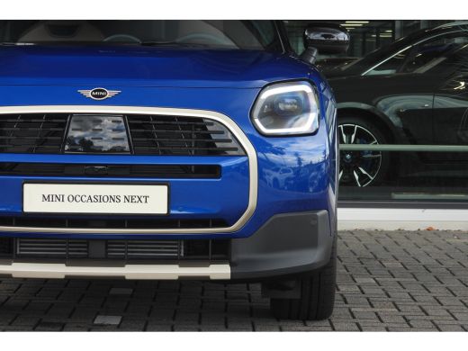 Mini Countryman C Automaat / Favoured Trim / Pakket L / 19" Kaleido Spoke 2-tone ActivLease financial lease