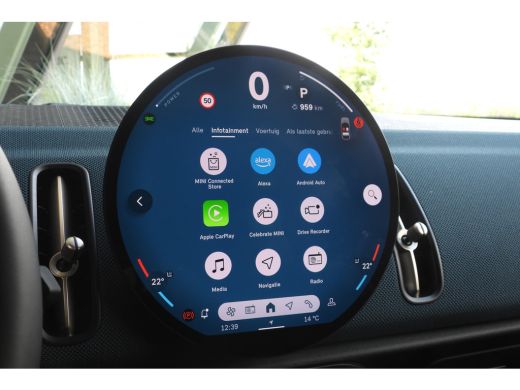 Mini Countryman C Automaat / Favoured Trim / Pakket L / 19" Kaleido Spoke 2-tone ActivLease financial lease