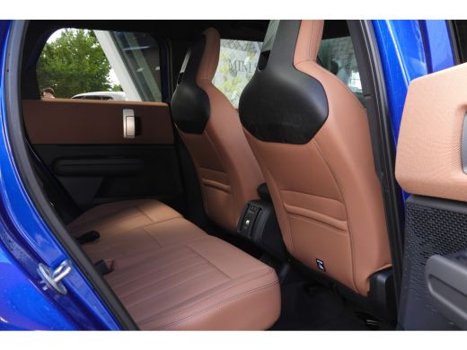 Mini Countryman C Automaat / Favoured Trim / Pakket L / 19" Kaleido Spoke 2-tone ActivLease financial lease