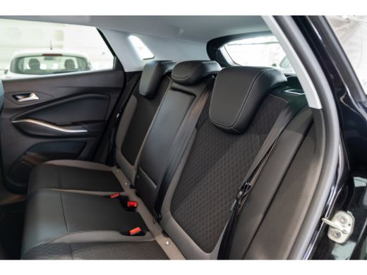 Opel Grandland 1.6 Turbo Plug-In Hybrid Business Elegance | Nacht / Infraroodcamera | Elek. Kofferklep | Adaptie... ActivLease financial lease