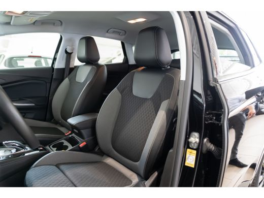 Opel Grandland 1.6 Turbo Plug-In Hybrid Business Elegance | Nacht / Infraroodcamera | Elek. Kofferklep | Adaptie... ActivLease financial lease