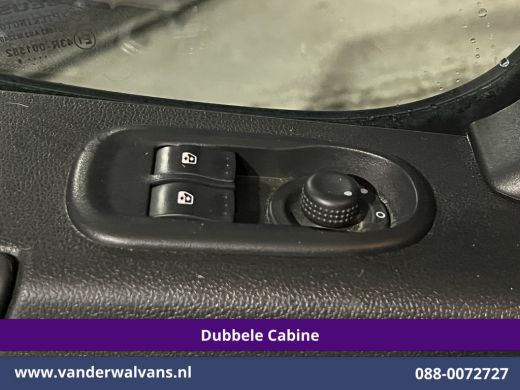 Opel Movano 2.3 Turbo 146pk L2H2 Dubbele cabine Euro6 Airco | Imperiaal | Omvormer | 2500kg Trekhaak Navigati... ActivLease financial lease