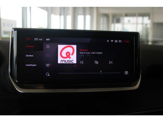 Peugeot 2008 1.2 Turbo 100-PK Allure | PARKEERCAMERA | DRAADLOZE CARPLAY | CLIMATE CONTROLE | DAB+ | NAVI ActivLease financial lease