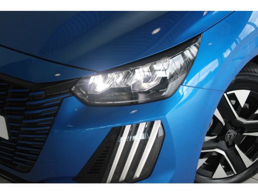 Peugeot 208 1.2 Turbo 100-PK Allure PARKEERCAMERA | NAVI | DRAADLOZE CARPLAY | DAB | CLIMATE CONTROL ActivLease financial lease