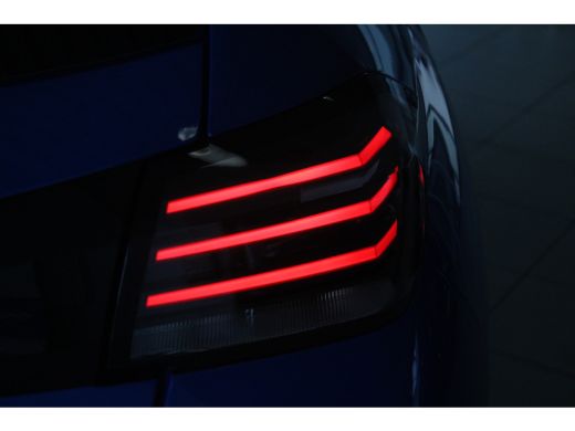 Peugeot 208 1.2 Turbo 100-PK Allure PARKEERCAMERA | NAVI | DRAADLOZE CARPLAY | DAB | CLIMATE CONTROL ActivLease financial lease