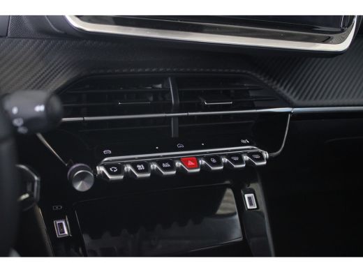 Peugeot 208 1.2 Turbo 100-PK Allure PARKEERCAMERA | NAVI | DRAADLOZE CARPLAY | DAB | CLIMATE CONTROL ActivLease financial lease