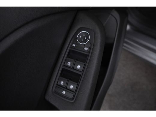 Renault Clio 1.0 TCe Intens Navigatie, Airco, Bluetooth, Cruise ActivLease financial lease