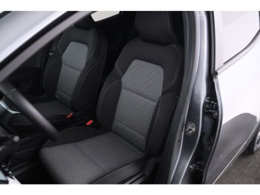 Renault Clio 1.0 TCe Intens Navigatie, Airco, Bluetooth, Cruise ActivLease financial lease