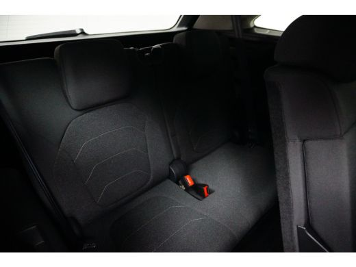 Skoda Kodiaq 1.5 TSI MHEV Business Edition 7P | Achteruitrijcamera | Matrix LED koplampen | Trekhaak uitklapbaar ActivLease financial lease