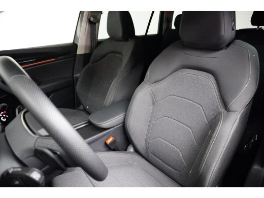 Skoda Kodiaq 1.5 TSI MHEV Business Edition 7P | Achteruitrijcamera | Matrix LED koplampen | Trekhaak uitklapbaar ActivLease financial lease