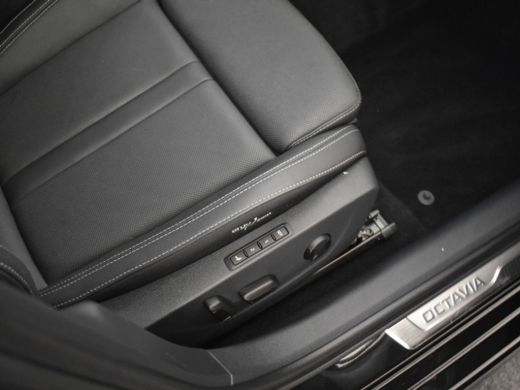 Skoda Octavia Combi 1.4 150 kW / 204 pk PHEV Elektrische Stoelen incl Memory l Leder l Stoel ventilatie ActivLease financial lease