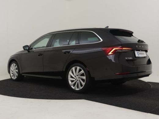 Skoda Octavia Combi 1.4 150 kW / 204 pk PHEV Elektrische Stoelen incl Memory l Leder l Stoel ventilatie ActivLease financial lease