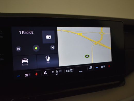 Skoda Octavia Combi 1.4 150 kW / 204 pk PHEV Elektrische Stoelen incl Memory l Leder l Stoel ventilatie ActivLease financial lease